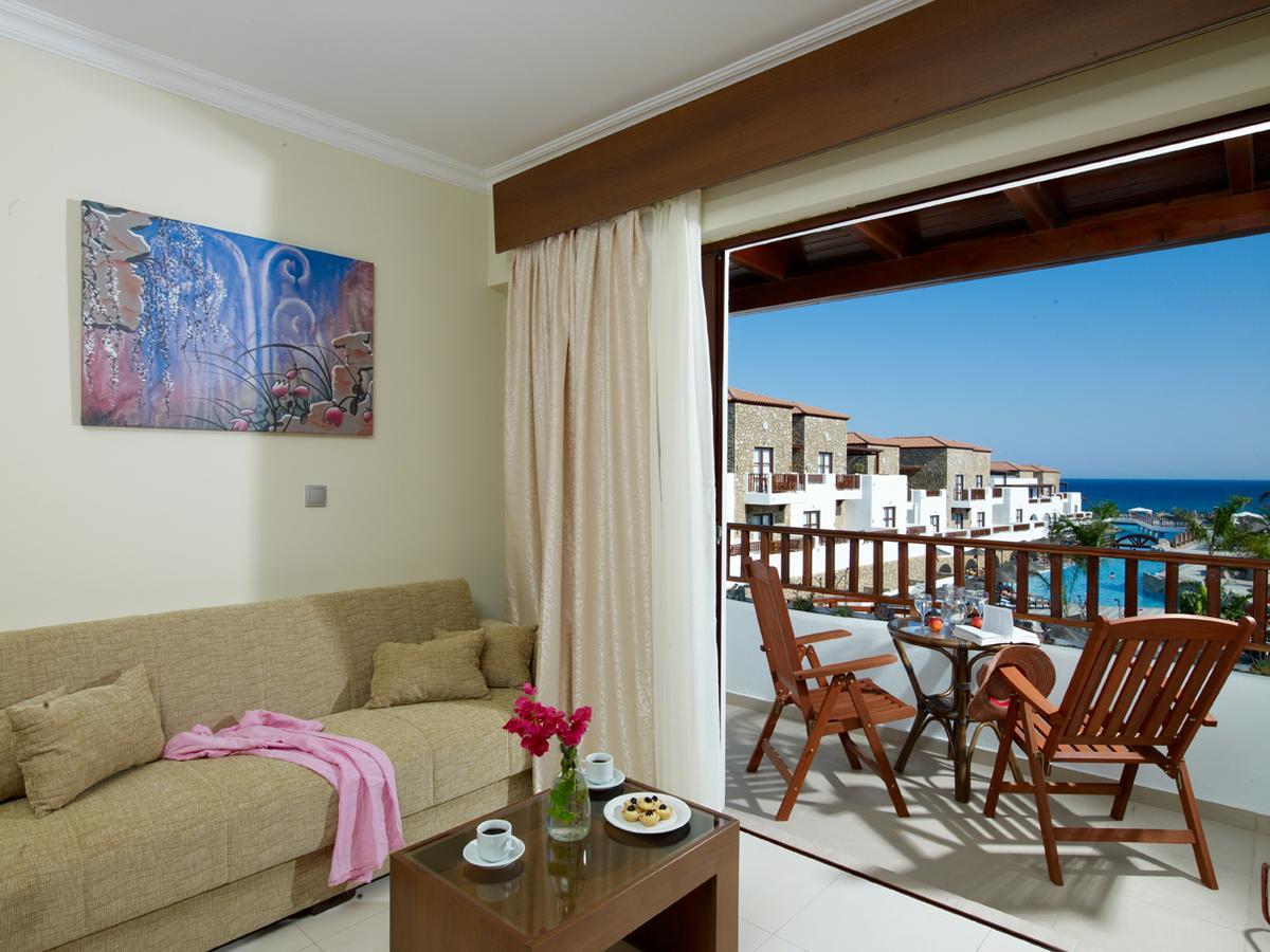 Costa Lindia Beach Lardos Room photo